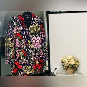 Garden flower blazer dress.